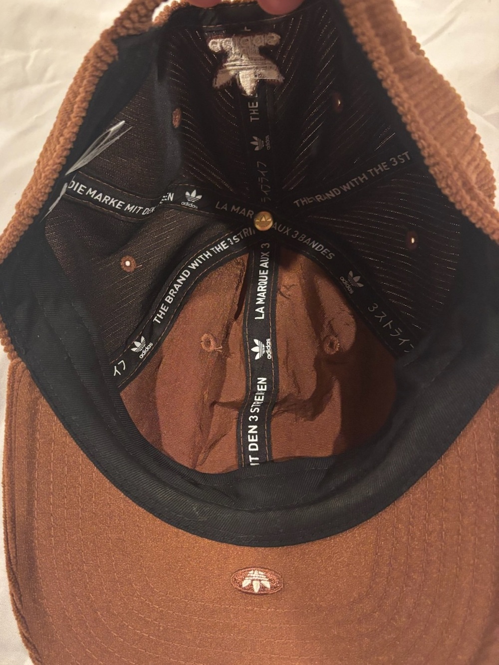 adidas originals Brown Corduroy Six-Panel Baseball Cap Trefoil Patch dad hat BTC - Picture 3 of 6